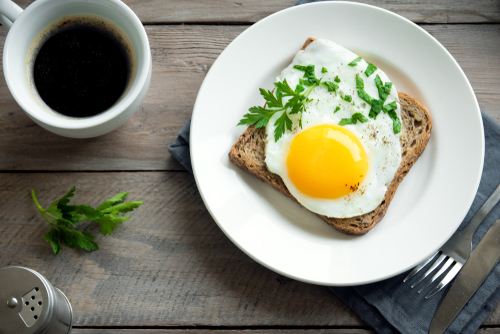 Blog Image: Consuming Healthy Fats Can Keep You Satiated Longer