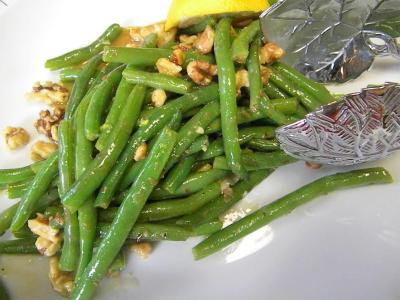 Recipe Image: Dijon-glazed Green Beans